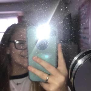 Meet your Posher, Isabella